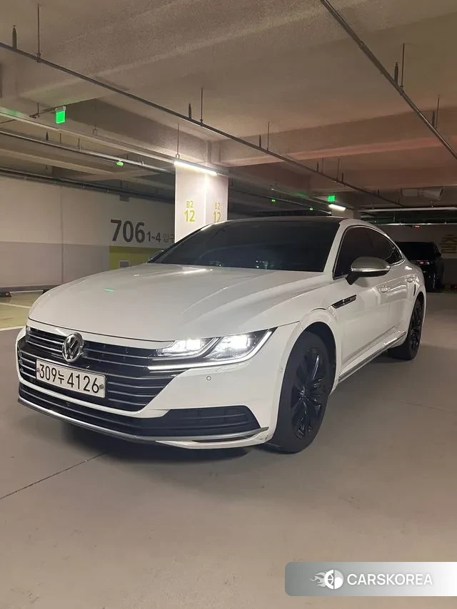 Volkswagen Arteon 2019 Белый из Кореи, фото 3
