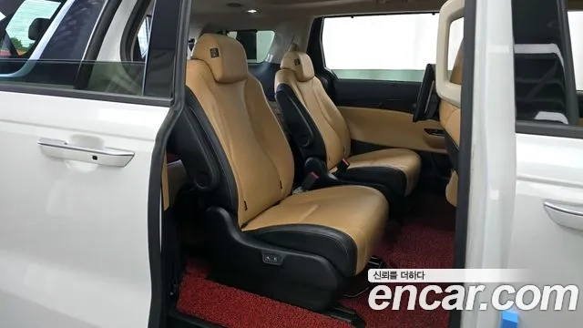 Kia Carnival 4th generation 2021 Белый из Кореи, фото 3