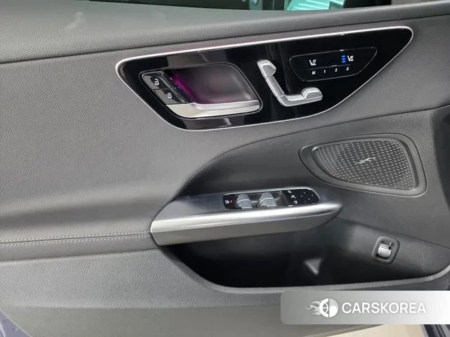 Mercedes-Benz C-Class W206 2024 Синий из Кореи, фото 3