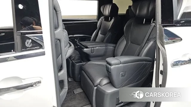 Toyota Alphard 4th Generation 2024 Белый из Кореи, фото 3