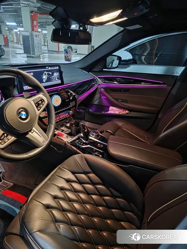 BMW 5 Series (G30) 2023 Черный из Кореи, фото 3