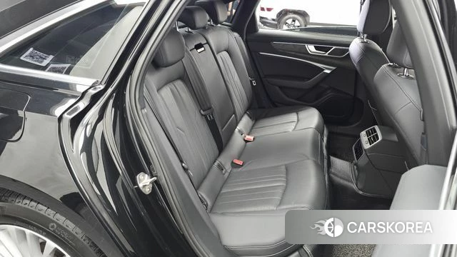 Audi A6 (C8) 2020 Черный из Кореи, фото 3