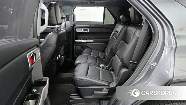 Ford Explorer 6th Generation 2021 Серый из Кореи, фото 3