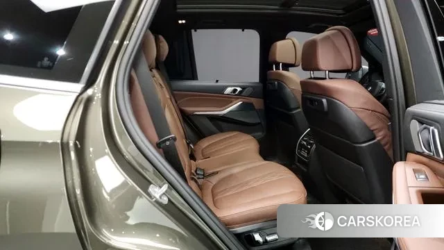 BMW X5 (G05) 2023 Песочный из Кореи, фото 3