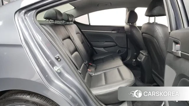 Hyundai Avante AD 2018 Серый из Кореи, фото 3