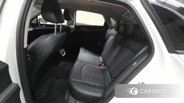 Kia K5 3rd generation 2022 Белый из Кореи, фото 3