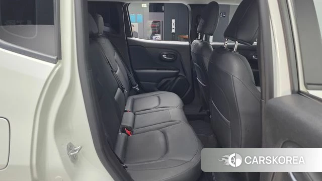 Jeep Renegade 2022 Белый из Кореи, фото 3