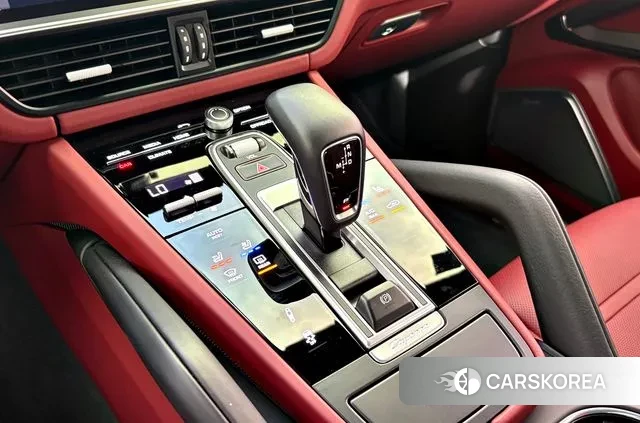 Porsche Cayenne (PO536) 2019 Черный из Кореи, фото 3