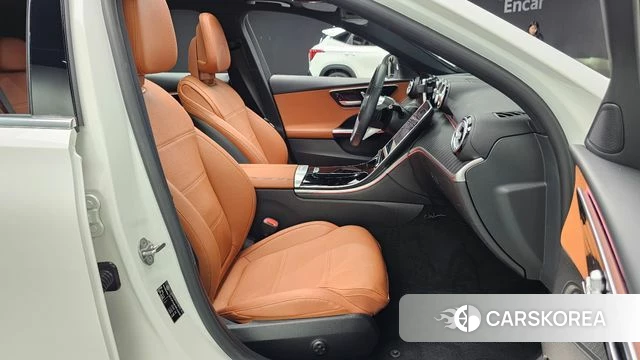 Mercedes-Benz C-Class W206 2023 Белый из Кореи, фото 3