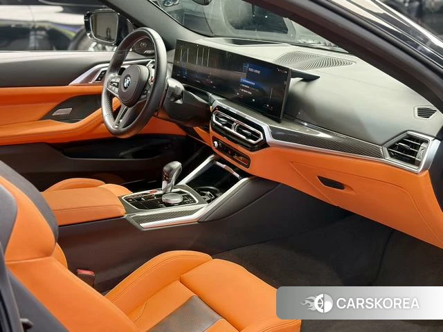 BMW M4 2024 Черный из Китая, фото 3