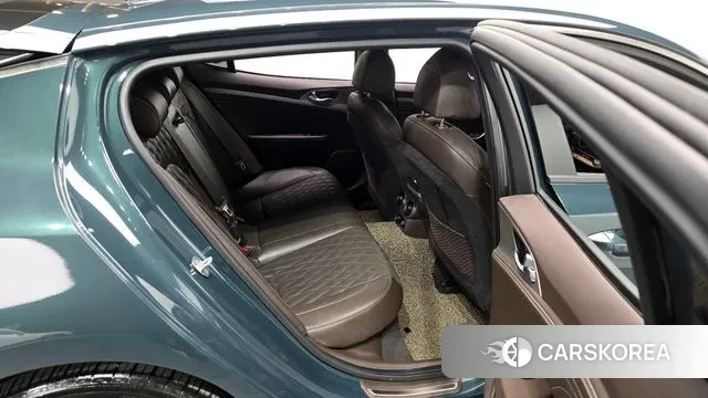 Kia Stinger Meister 2023 Темно-зеленый из Кореи, фото 3