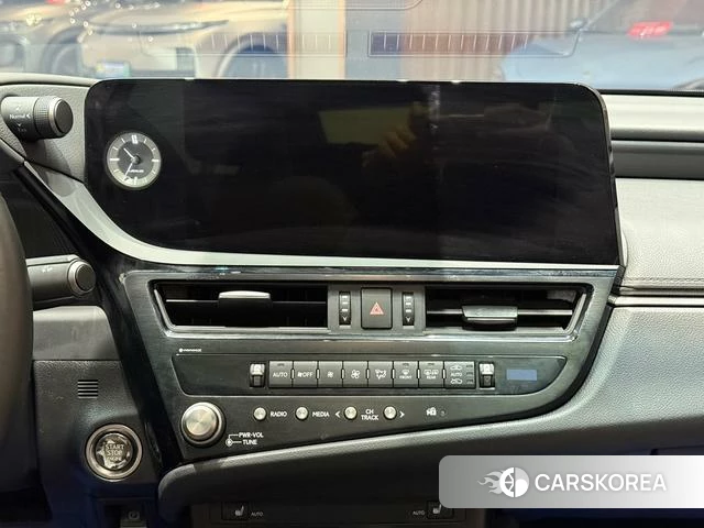 Lexus ES 2024 Синий из Китая, фото 3