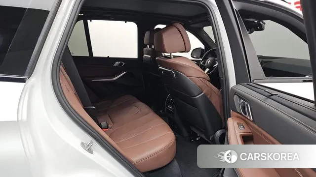 BMW X5 (G05) 2024 Белый из Кореи, фото 3