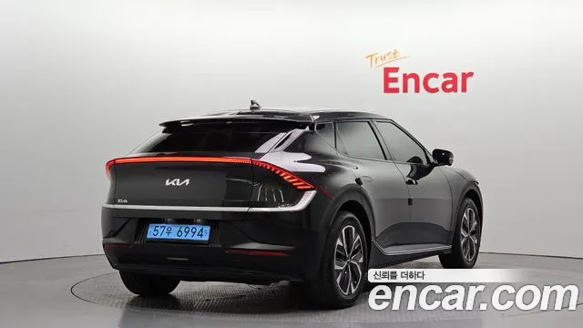 Kia EV6 2022 Серый из Кореи, фото 3