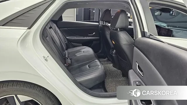 Hyundai Avante Hybrid (CN7) 2020 Белый из Кореи, фото 3