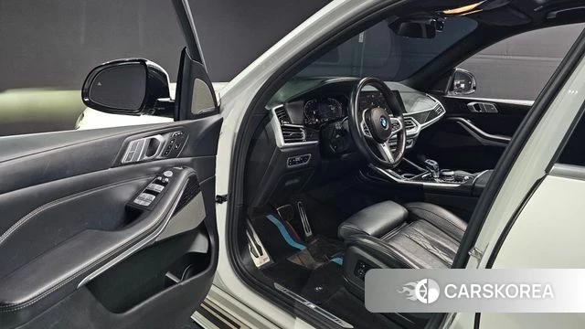 BMW X7 (G07) 2021 Белый из Кореи, фото 3