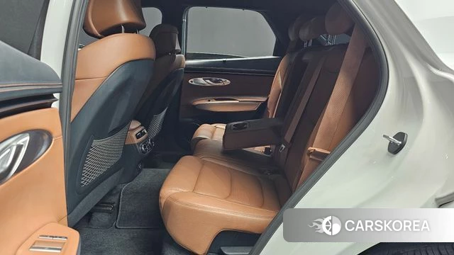 Genesis GV70 2023 Белый из Кореи, фото 3