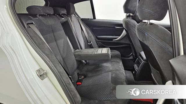 BMW 1 Series (F20) 2018 Белый из Кореи, фото 3