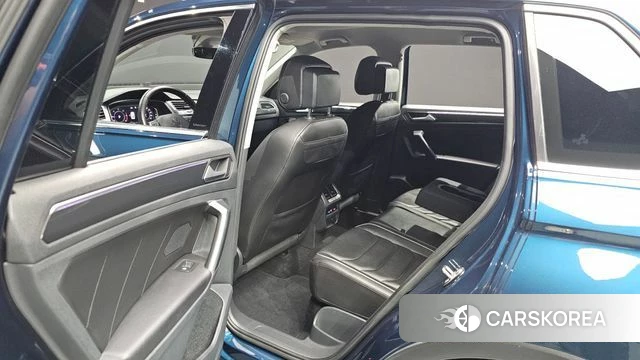 Volkswagen Tiguan second Generation 2021 Синий из Кореи, фото 3