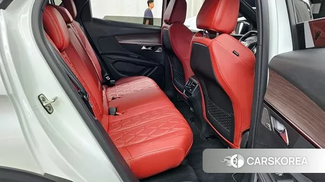 Peugeot 3008 second generation 2023 Белый из Кореи, фото 3