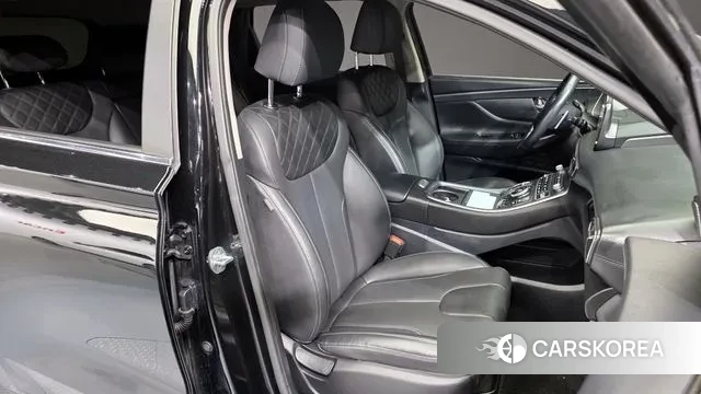 Hyundai The New Santa Fe 2022 Черный из Кореи, фото 3