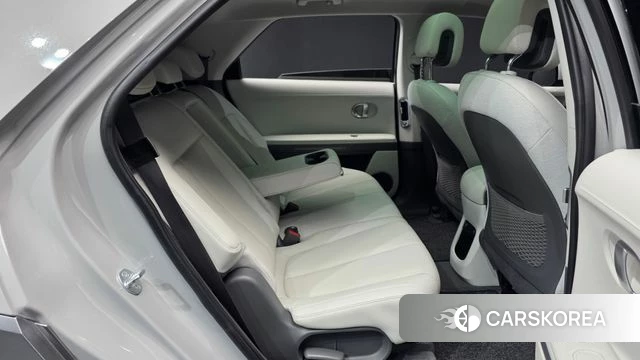 Hyundai Ionic 5 2023 Серебристо-серый из Кореи, фото 3