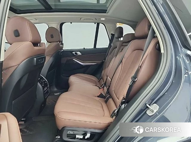 BMW X5 (G05) 2022 Серебристо-серый из Кореи, фото 3