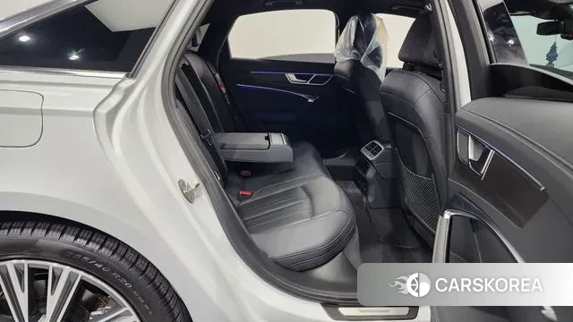 Audi A6 (C8) id 3201371 из Кореи 3