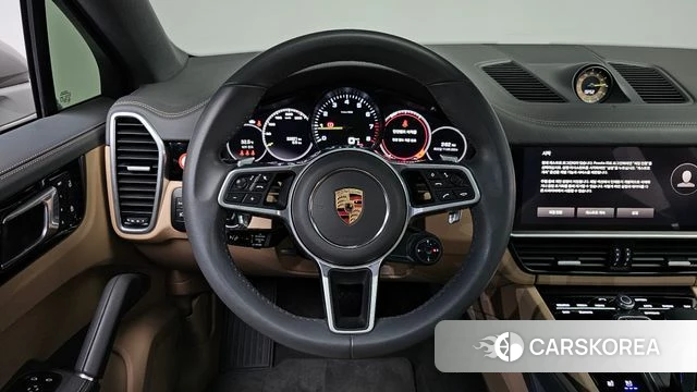 Porsche Cayenne (PO536) 2023 Серебристо-серый из Кореи, фото 3