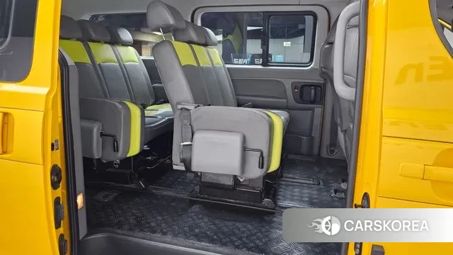 Hyundai The New Grand Starex 2018 Желтый из Кореи, фото 3