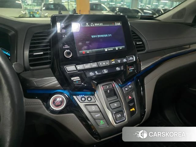 Honda Odyssey 2022 Черный из Кореи, фото 3