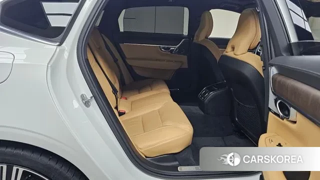 Volvo S90 2023 Белый из Кореи, фото 3