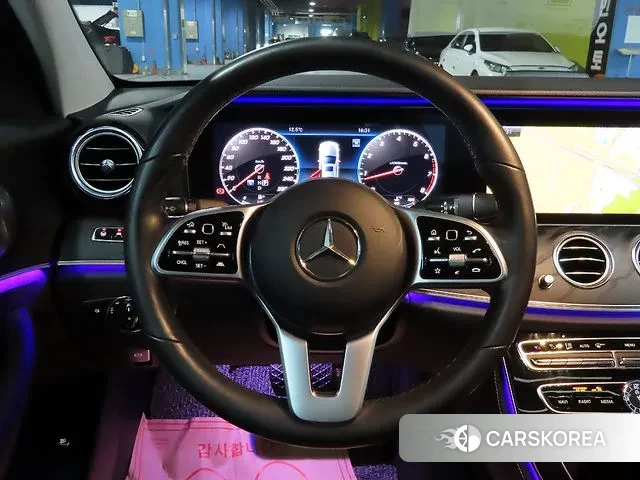 Mercedes-Benz E-Class W213 2020 Серебряный из Кореи, фото 3