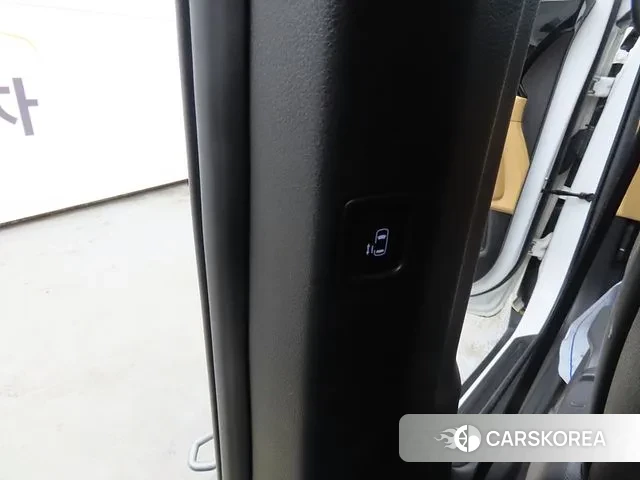 Kia Carnival 4th generation 2022 Белый из Кореи, фото 3