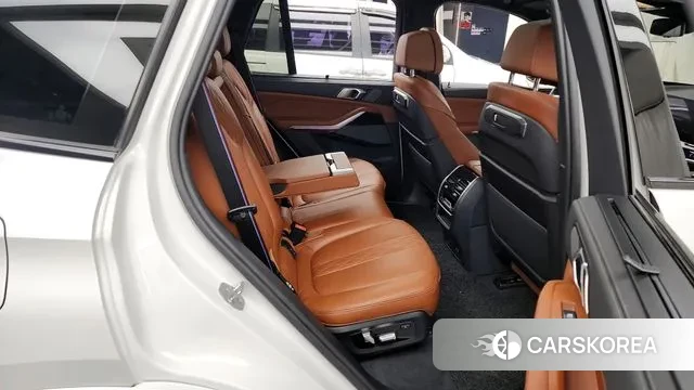 BMW X5 (G05) 2024 Белый из Кореи, фото 3