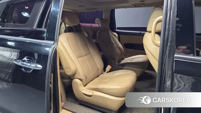 Kia The New Carnival 2018 Черный из Кореи, фото 3