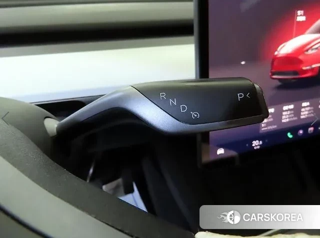 Tesla Model Y 2023 Красный из Кореи, фото 3