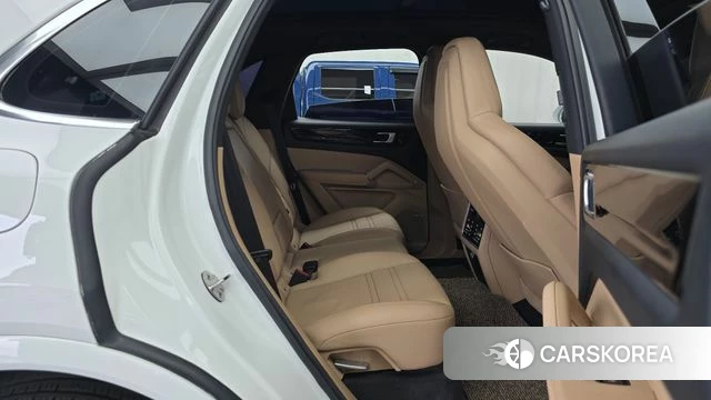 Porsche Cayenne (PO536) 2019 Белый из Кореи, фото 3