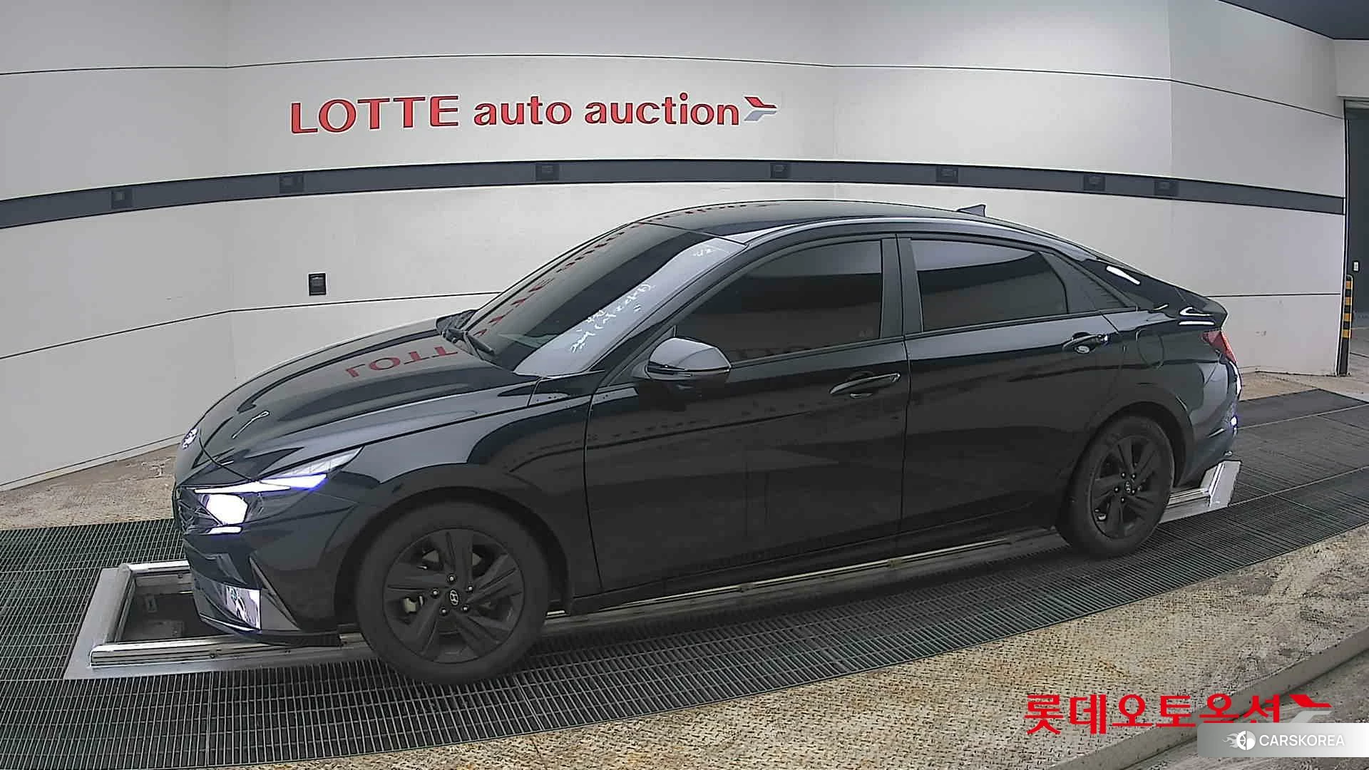 Hyundai Avante Hybrid 2023 Phantom Black Pearl из Кореи, фото 3