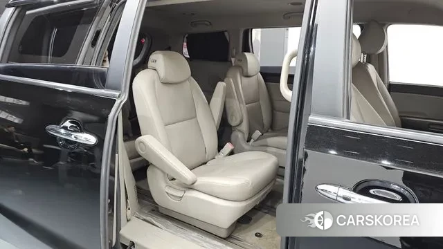 Kia The New Carnival 2019 Черный из Кореи, фото 3