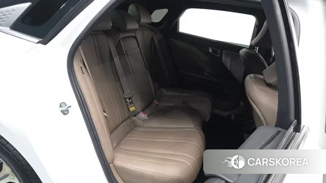 Kia K8 Hybrid 2022 Белый из Кореи, фото 3