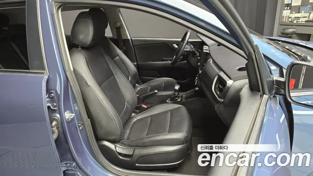 Kia Stonic id 2493034 из Кореи 3