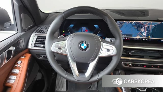 BMW X7 (G07) 2026 Черный из Кореи, фото 3