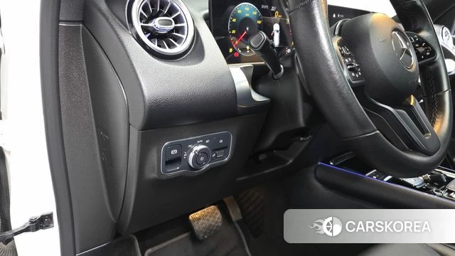 Mercedes-Benz GLB-Class X247 2021 Белый из Кореи, фото 3