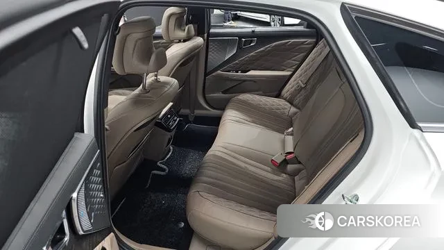 Kia K8 2023 Белый из Кореи, фото 3