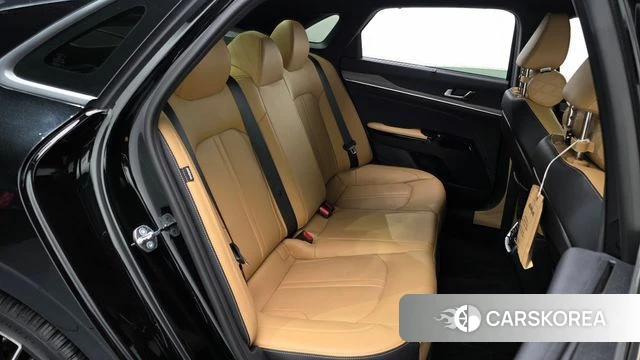 Kia K5 3rd generation 2023 Черный из Кореи, фото 3