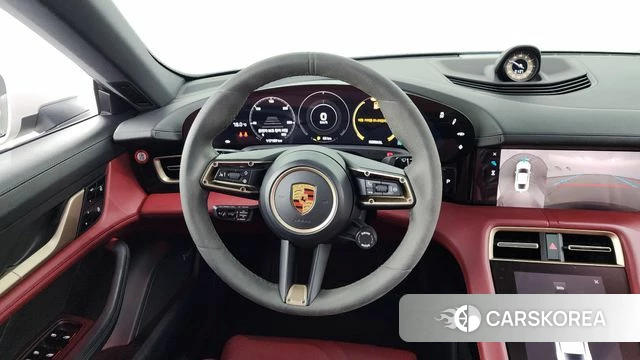 Porsche Taycan 2021 Серебристо-серый из Кореи, фото 3