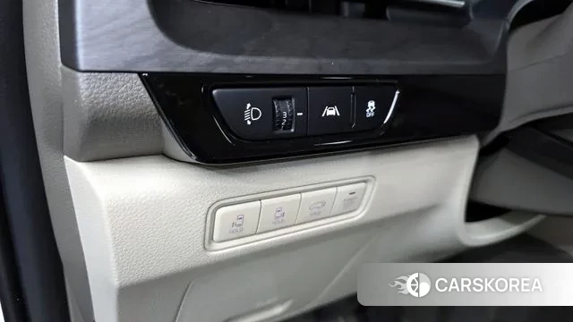 Kia Carnival 4th generation 2022 Белый из Кореи, фото 3