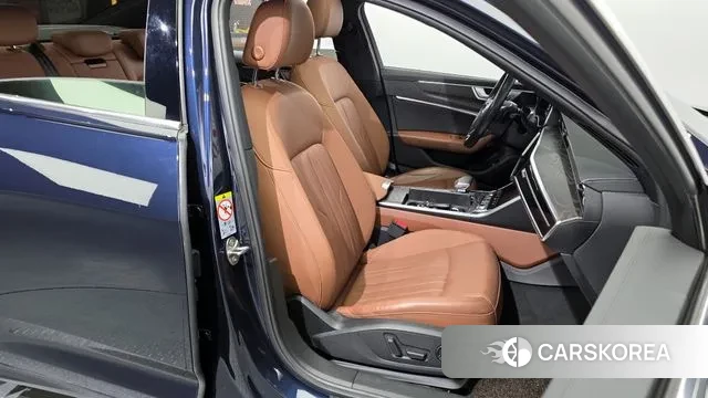 Audi A6 (C8) 2021 Синий из Кореи, фото 3