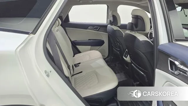 Kia Sportage 5th Generation 2021 Белый из Кореи, фото 3